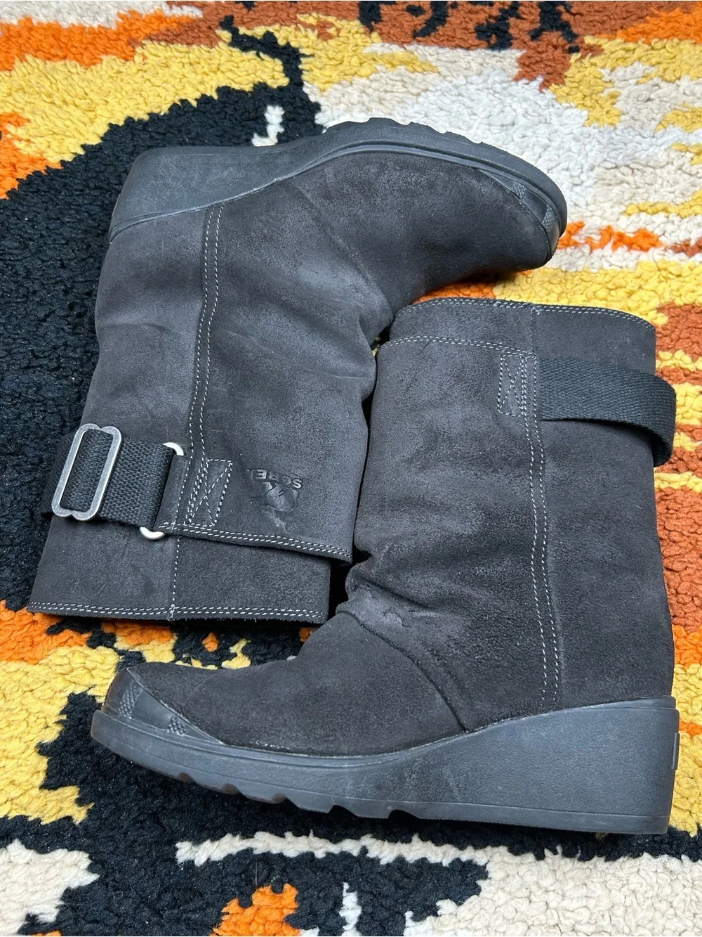 SOREL, Toronto, mid suede waterproof boot!!